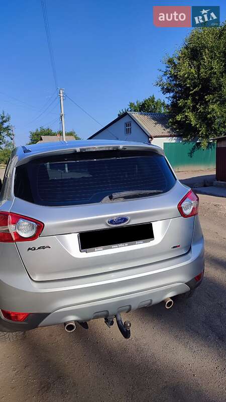 Внедорожник / Кроссовер Ford Kuga 2010 в Кропивницком