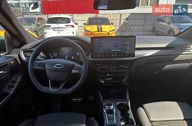 Внедорожник / Кроссовер Ford Kuga 2024 в 