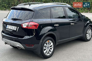 Внедорожник / Кроссовер Ford Kuga 2011 в 