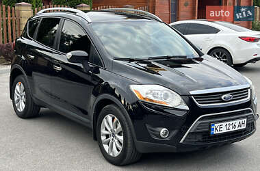 Внедорожник / Кроссовер Ford Kuga 2011 в 