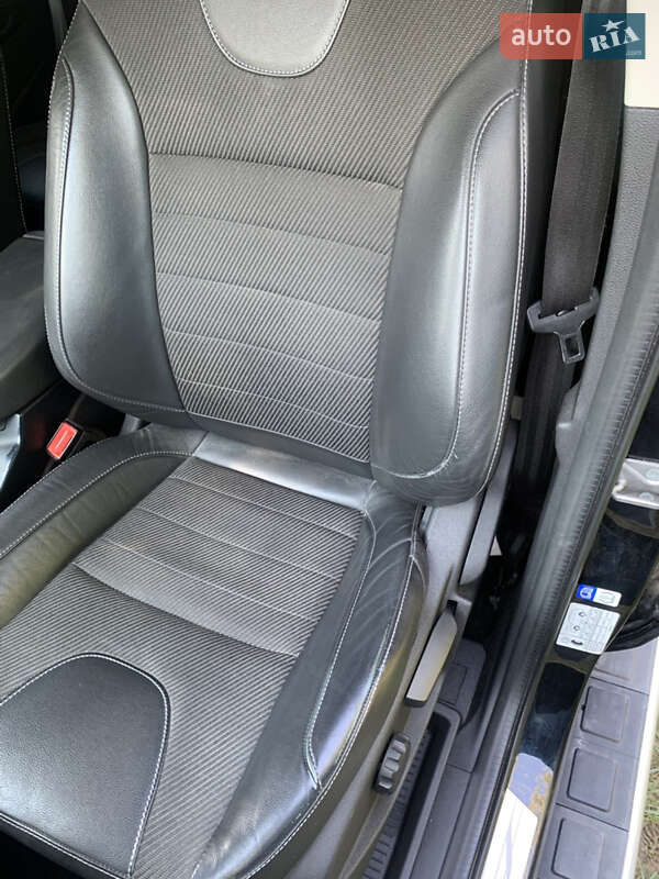 Внедорожник / Кроссовер Ford Kuga 2015 в Львове фото 6 Внедорожник / Кроссовер Ford Kuga 2015 в Львове