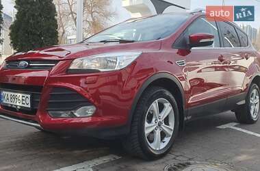 Позашляховик / Кросовер Ford Kuga 2016 в Києві