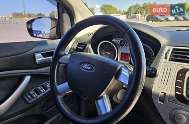 Внедорожник / Кроссовер Ford Kuga 2011 в 