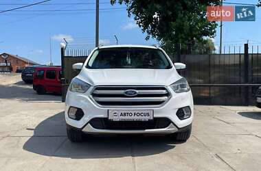Внедорожник / Кроссовер Ford Kuga 2019 в 