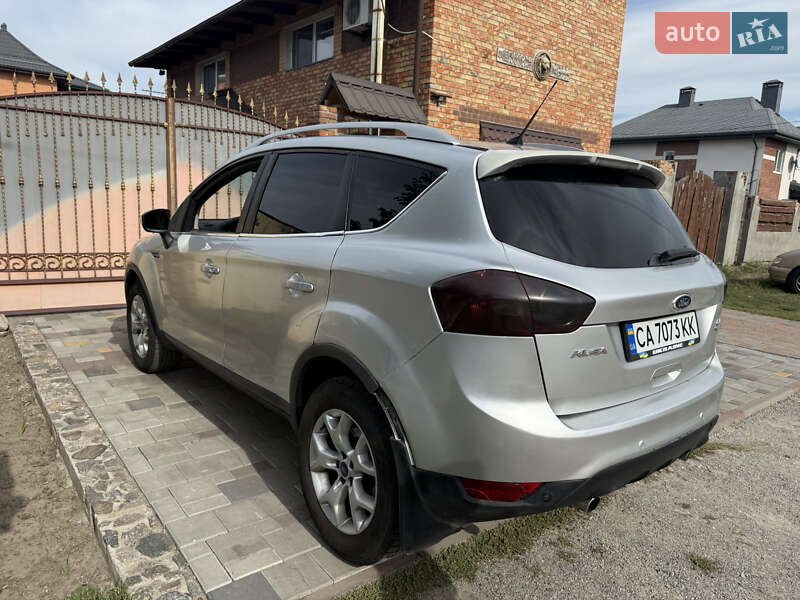 Внедорожник / Кроссовер Ford Kuga 2011 в Черкассах фото 2 Внедорожник / Кроссовер Ford Kuga 2011 в Черкассах