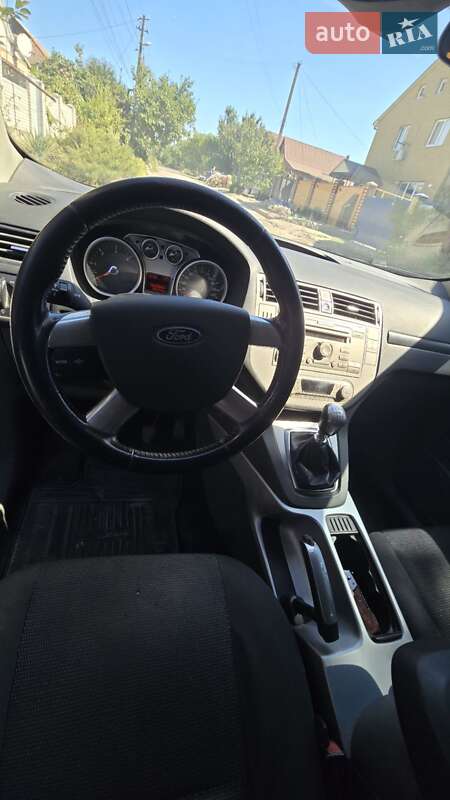 Внедорожник / Кроссовер Ford Kuga 2012 в Днепре фото 3 Внедорожник / Кроссовер Ford Kuga 2012 в Днепре