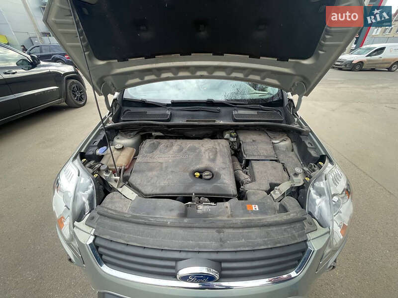 Внедорожник / Кроссовер Ford Kuga 2009 в Харькове