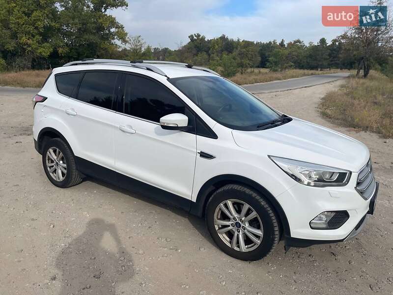 Ford Kuga 2017