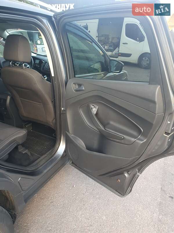 Позашляховик / Кросовер Ford Kuga 2013 в Житомирі фото 15 Позашляховик / Кросовер Ford Kuga 2013 в Житомирі