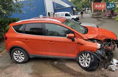 Внедорожник / Кроссовер Ford Kuga 2011 в 