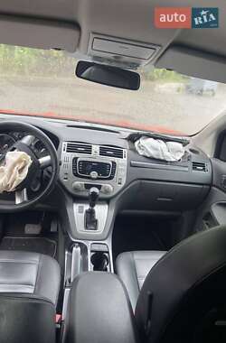 Внедорожник / Кроссовер Ford Kuga 2011 в 