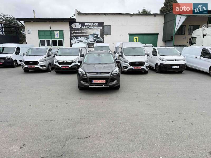 Внедорожник / Кроссовер Ford Kuga 2015 в Луцке