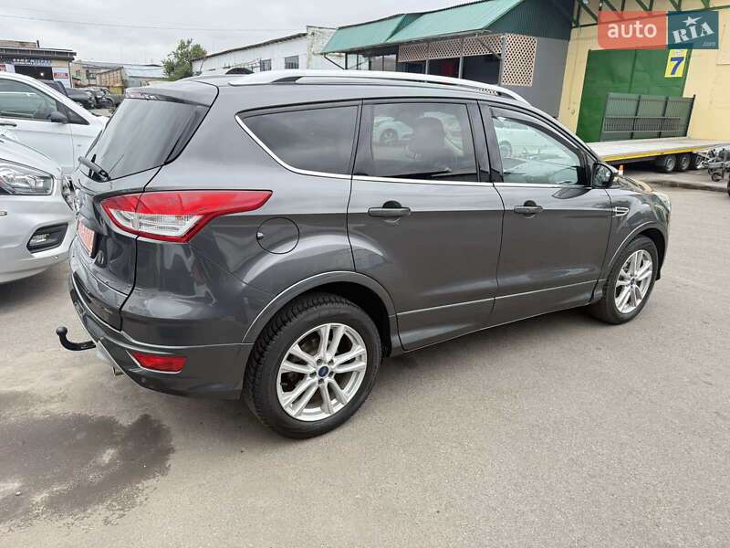 Внедорожник / Кроссовер Ford Kuga 2015 в Луцке