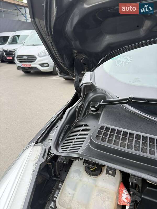 Внедорожник / Кроссовер Ford Kuga 2015 в Луцке