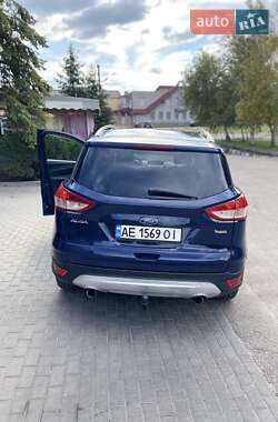 Внедорожник / Кроссовер Ford Kuga 2013 в 