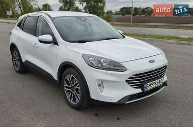 Внедорожник / Кроссовер Ford Kuga 2020 в 