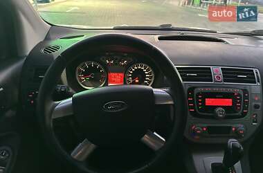 Внедорожник / Кроссовер Ford Kuga 2010 в 