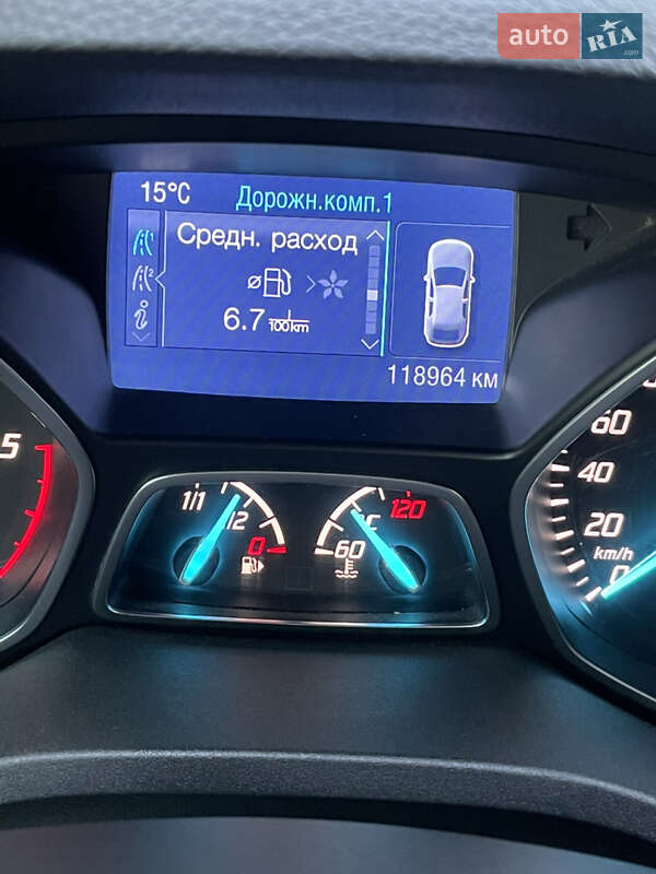 Внедорожник / Кроссовер Ford Kuga 2016 в Киеве