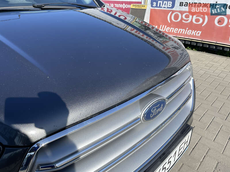 Позашляховик / Кросовер Ford Kuga 2019 в Шепетівці