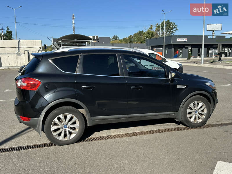 Внедорожник / Кроссовер Ford Kuga 2011 в Борисполе