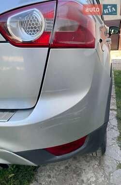Внедорожник / Кроссовер Ford Kuga 2011 в 