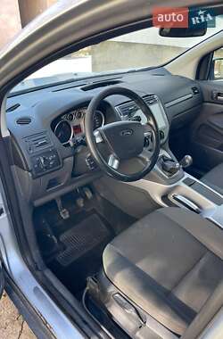 Внедорожник / Кроссовер Ford Kuga 2011 в 