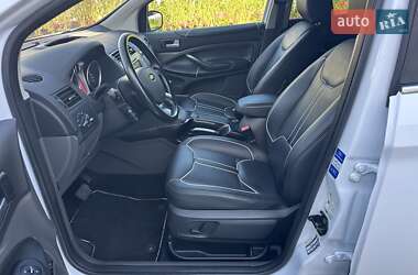 Внедорожник / Кроссовер Ford Kuga 2011 в 