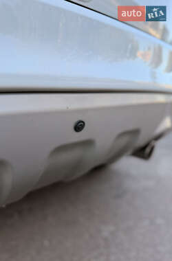 Внедорожник / Кроссовер Ford Kuga 2012 в 