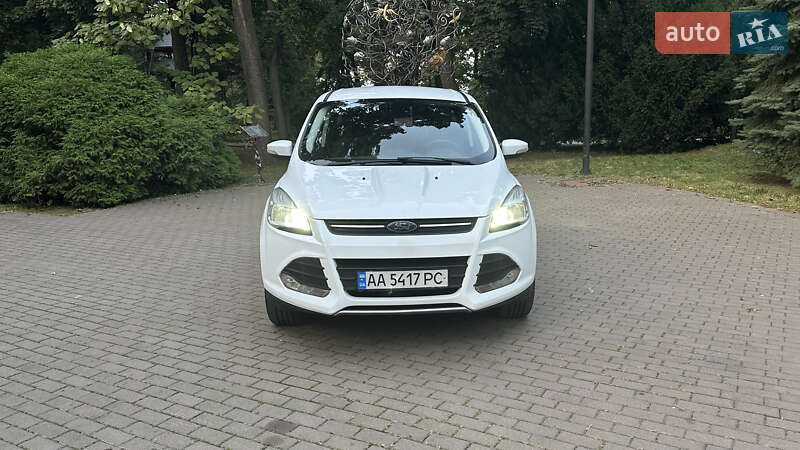 Внедорожник / Кроссовер Ford Kuga 2016 в Киеве