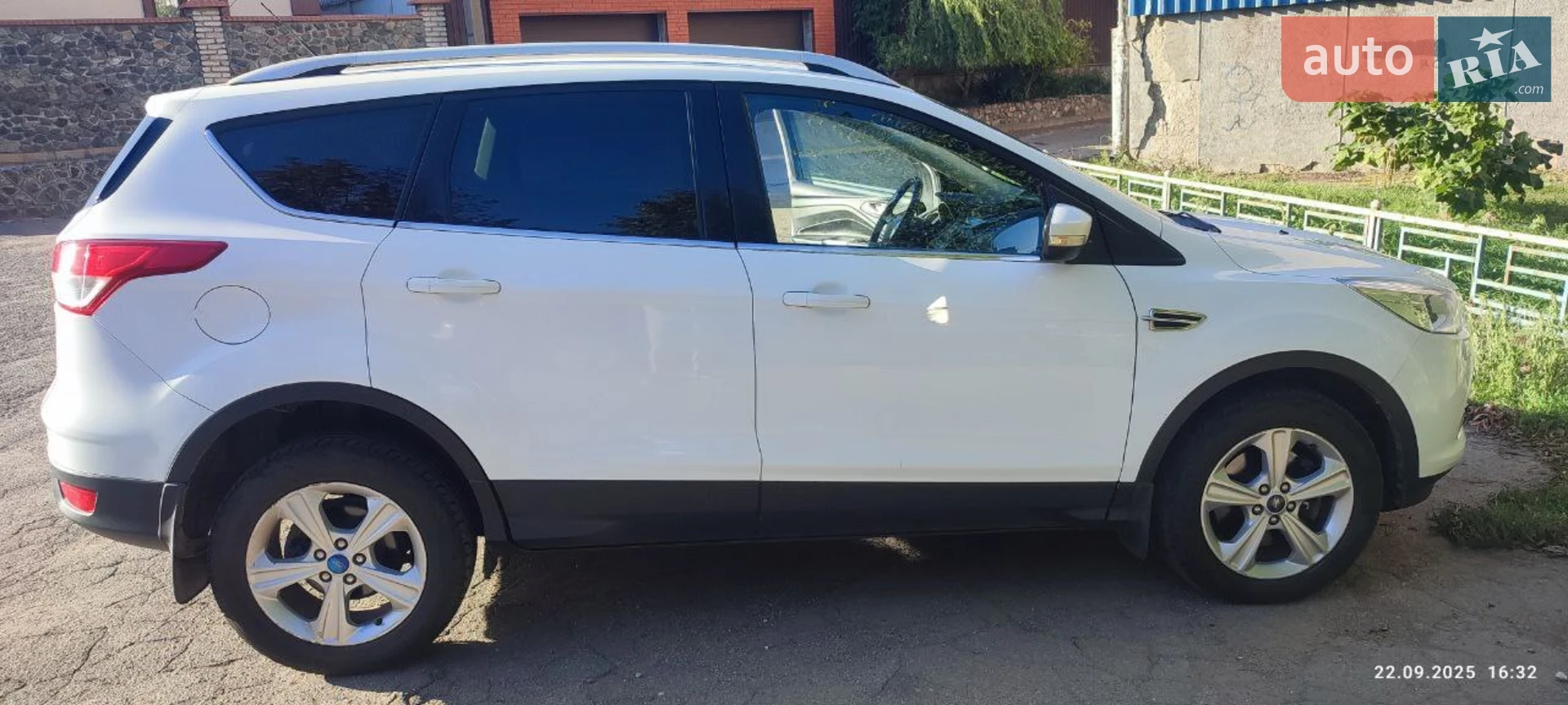 2016 Ford Kuga - мініатюра 5