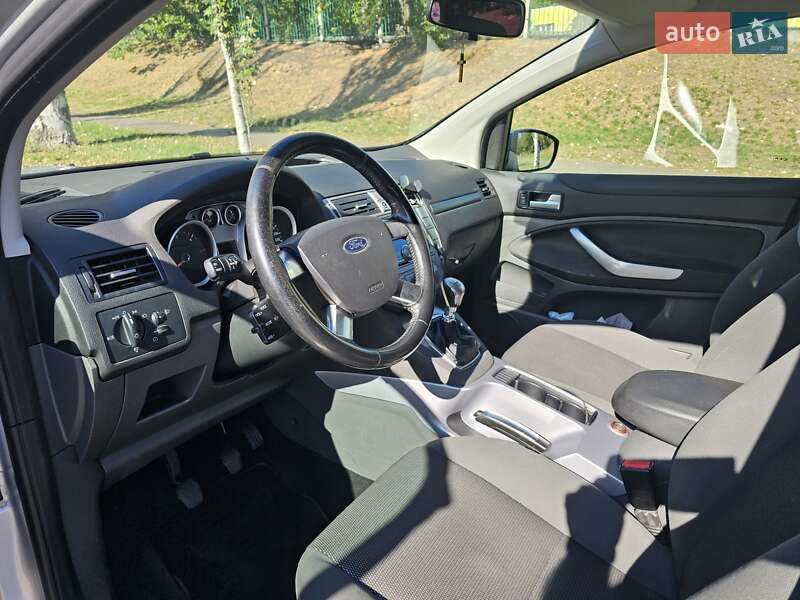 Внедорожник / Кроссовер Ford Kuga 2011 в Киеве