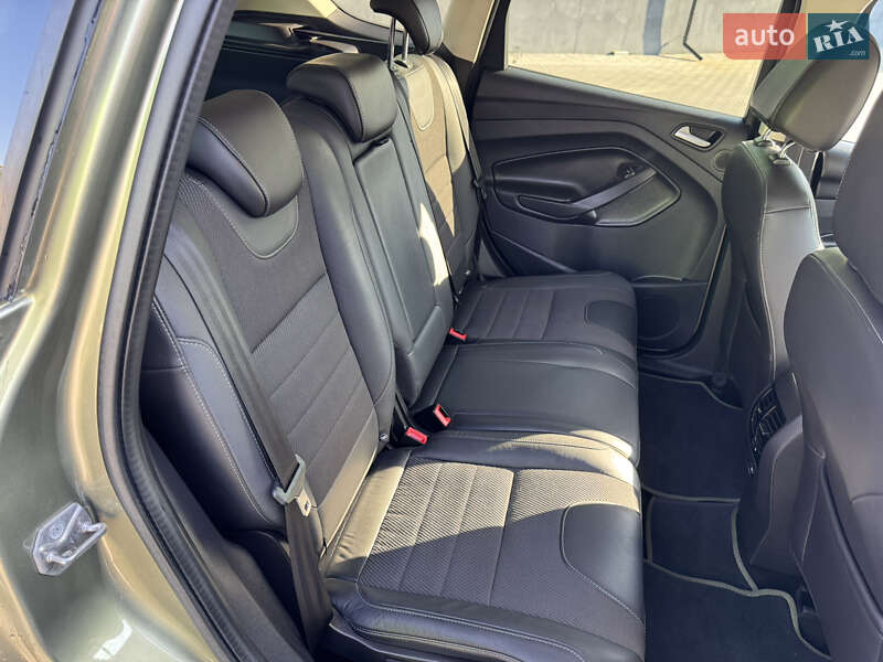 Внедорожник / Кроссовер Ford Kuga 2013 в Виннице
