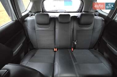 Позашляховик / Кросовер Ford Kuga 2010 в 