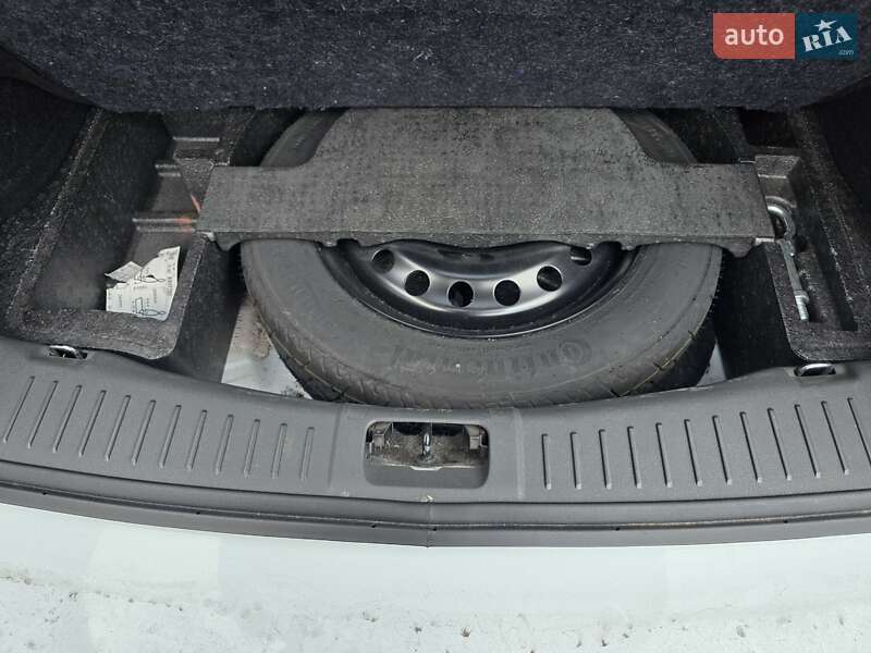 Внедорожник / Кроссовер Ford Kuga 2010 в Киеве фото 13 Внедорожник / Кроссовер Ford Kuga 2010 в Киеве