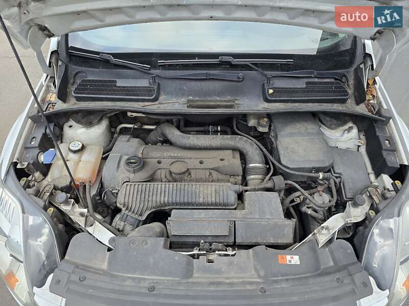 Внедорожник / Кроссовер Ford Kuga 2010 в Киеве фото 21 Внедорожник / Кроссовер Ford Kuga 2010 в Киеве