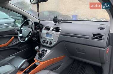 Внедорожник / Кроссовер Ford Kuga 2009 в 