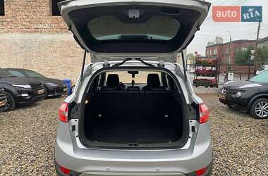 Внедорожник / Кроссовер Ford Kuga 2009 в 