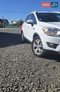 Внедорожник / Кроссовер Ford Kuga 2010 в 
