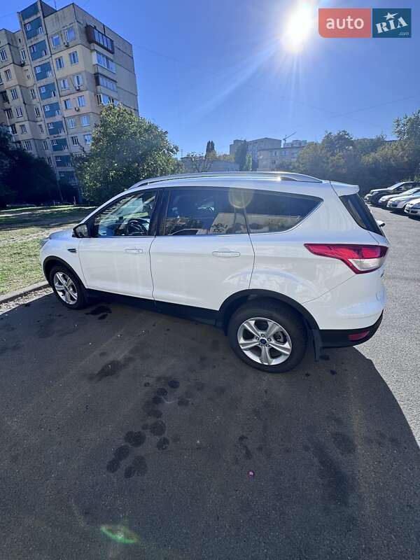 Внедорожник / Кроссовер Ford Kuga 2013 в Киеве