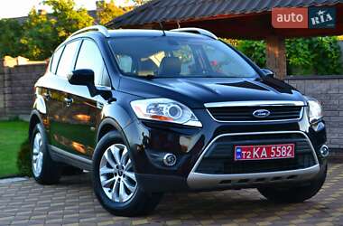 Внедорожник / Кроссовер Ford Kuga 2009 в 