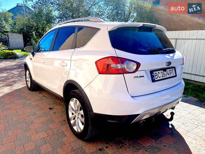 Внедорожник / Кроссовер Ford Kuga 2009 в 