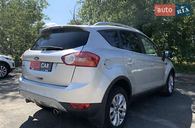 Внедорожник / Кроссовер Ford Kuga 2012 в 
