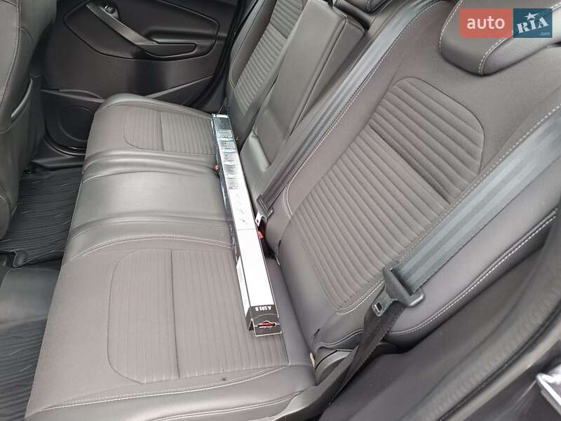 Позашляховик / Кросовер Ford Kuga 2019 в Києві фото 8 Позашляховик / Кросовер Ford Kuga 2019 в Києві