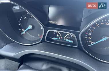 Внедорожник / Кроссовер Ford Kuga 2019 в 