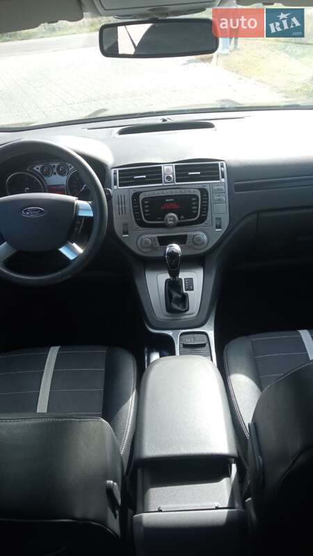 Внедорожник / Кроссовер Ford Kuga 2010 в Стрые