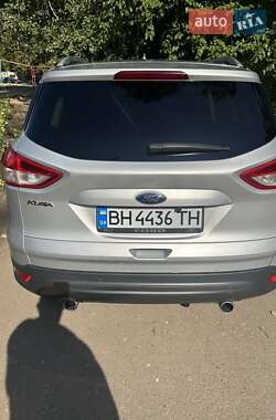 Внедорожник / Кроссовер Ford Kuga 2013 в 