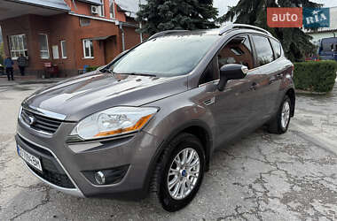 Внедорожник / Кроссовер Ford Kuga 2011 в 