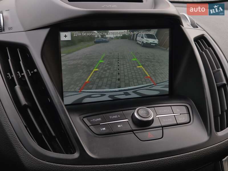Внедорожник / Кроссовер Ford Kuga 2017 в Бердичеве
