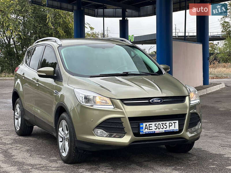 Внедорожник / Кроссовер Ford Kuga 2013 в Днепре