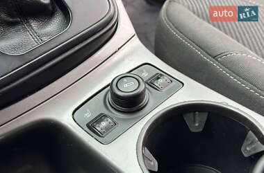 Внедорожник / Кроссовер Ford Kuga 2013 в 
